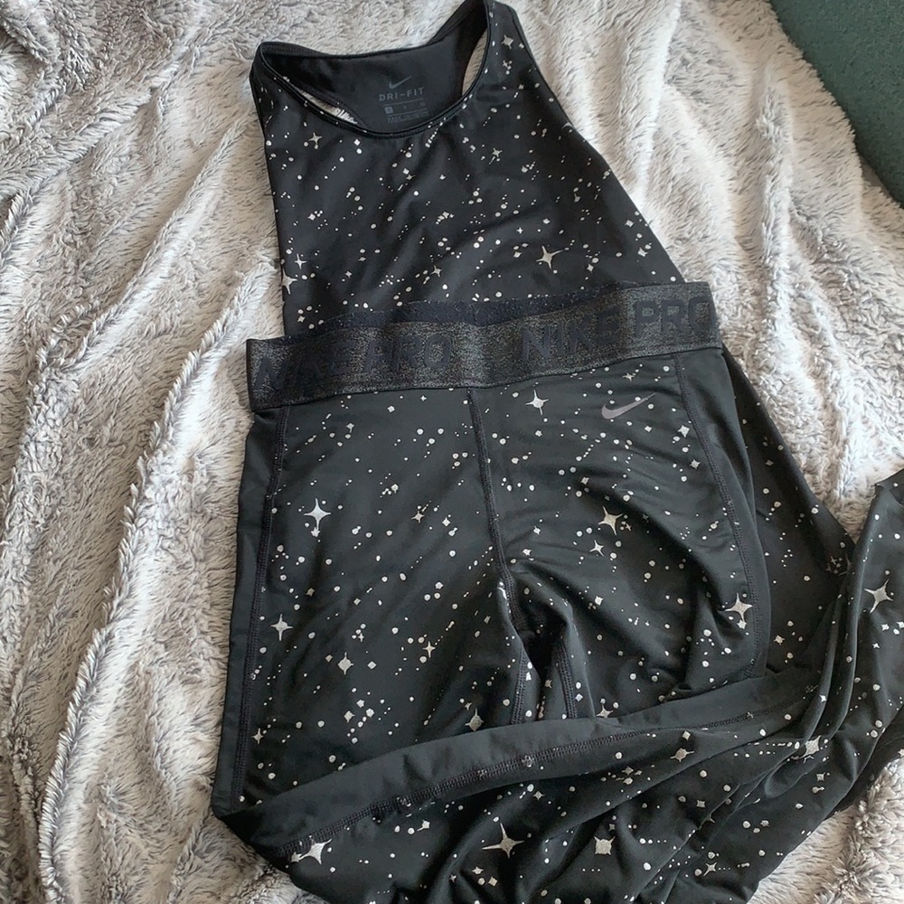NIKE PRO SET
